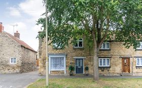 Cobbler'S Cottage